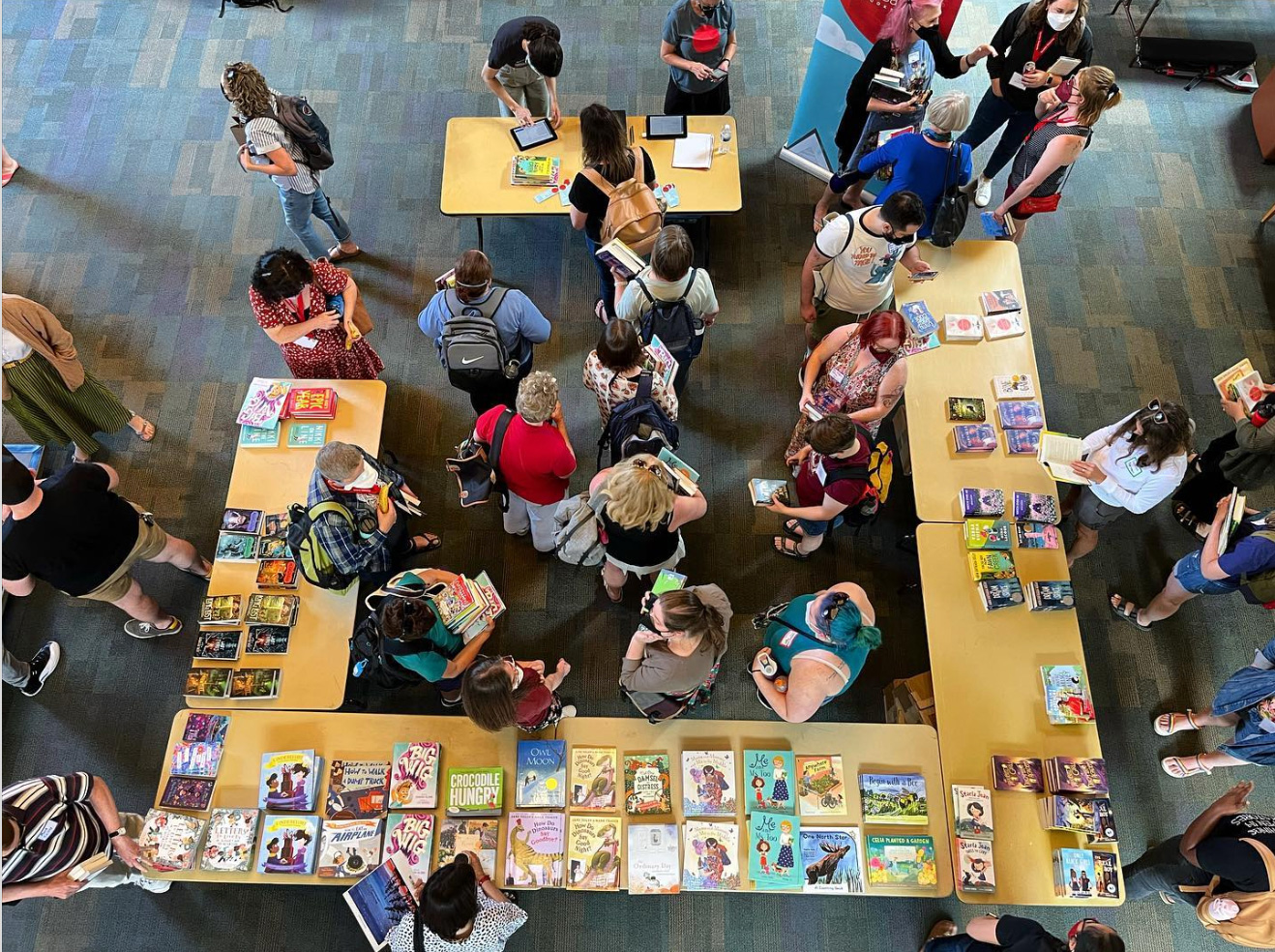 Hamline's MFAC (MFA in Writing for Children and Young Adults) book fair, during an MFAC residency