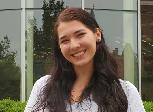 Hamline-Student-Jessie-Luevano