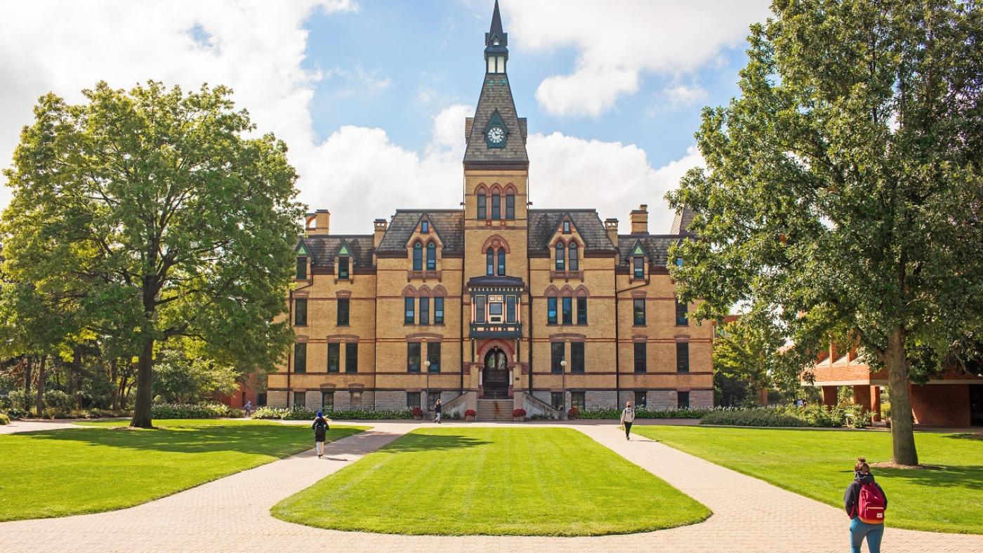 Old Main at Hamline University