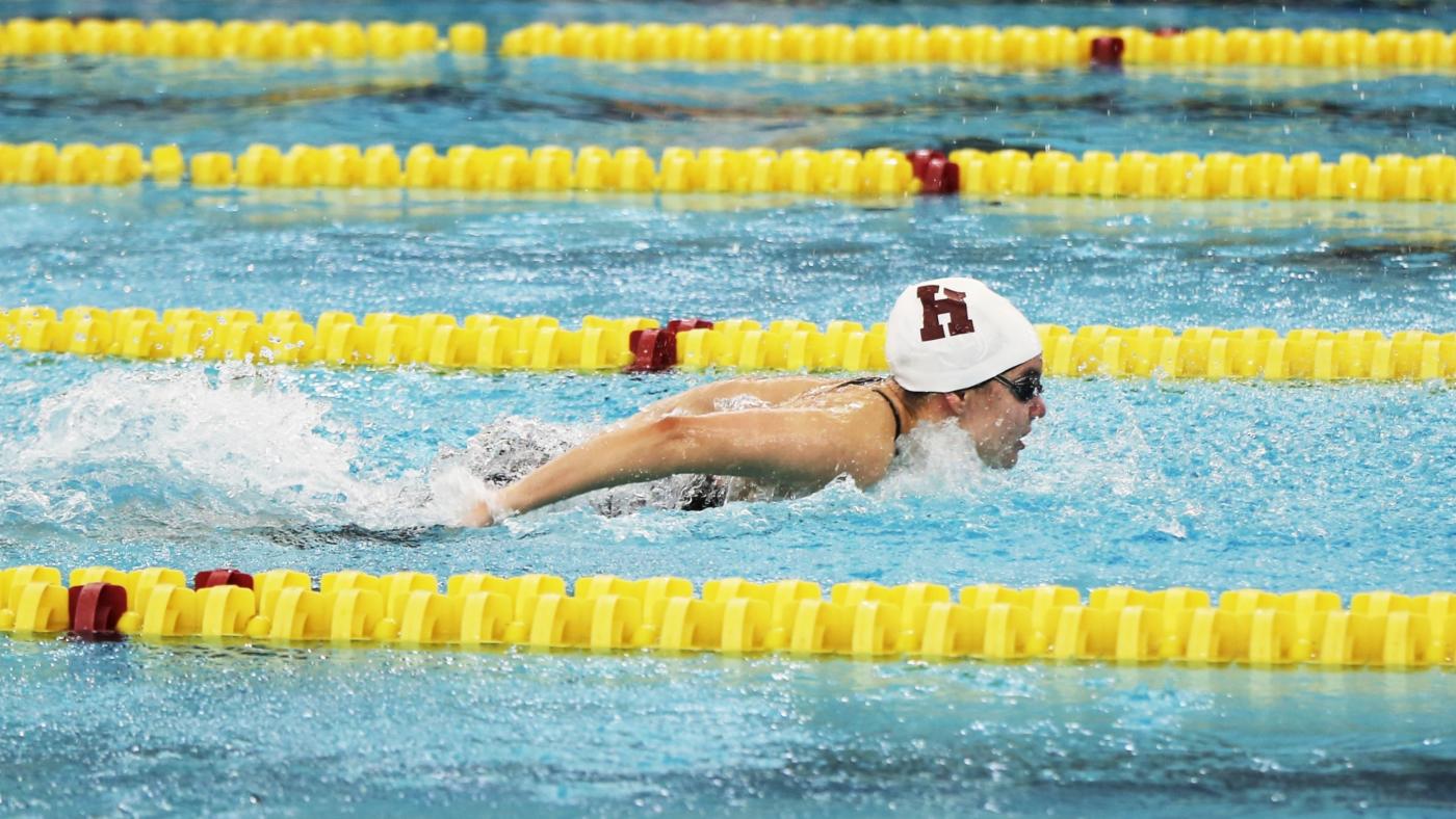 Hamline swim team