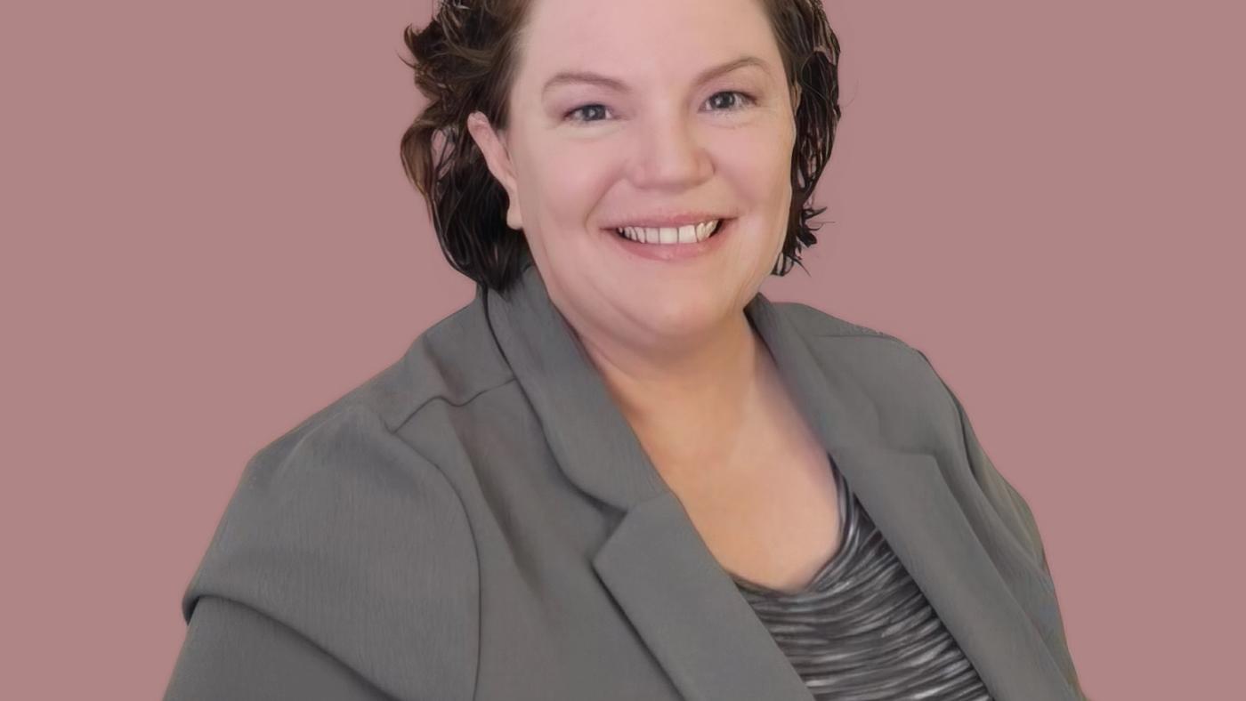 Tammy Pettinato Oltz, Legal Studies