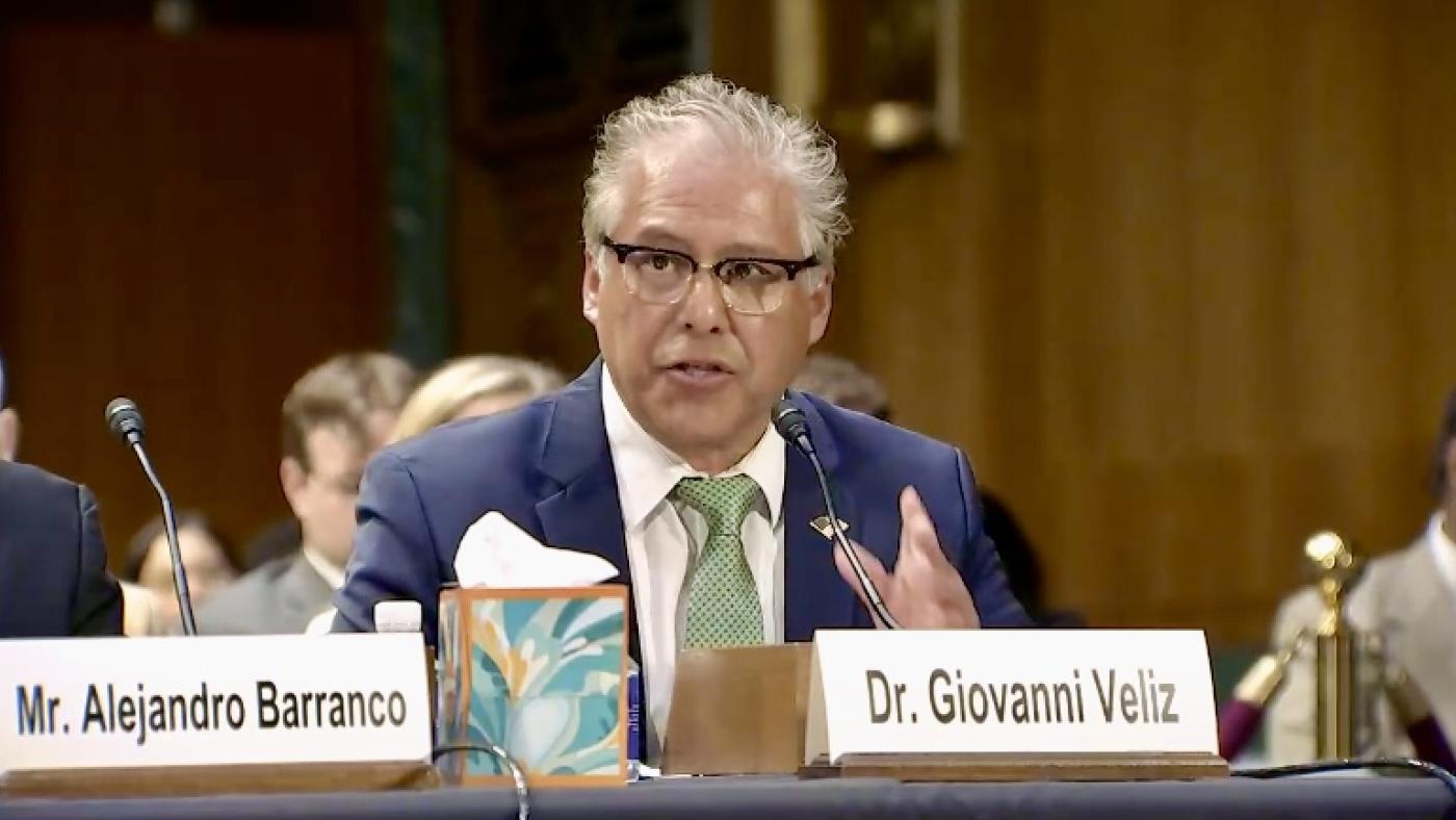 Dr. Giovanni Veliz testifying