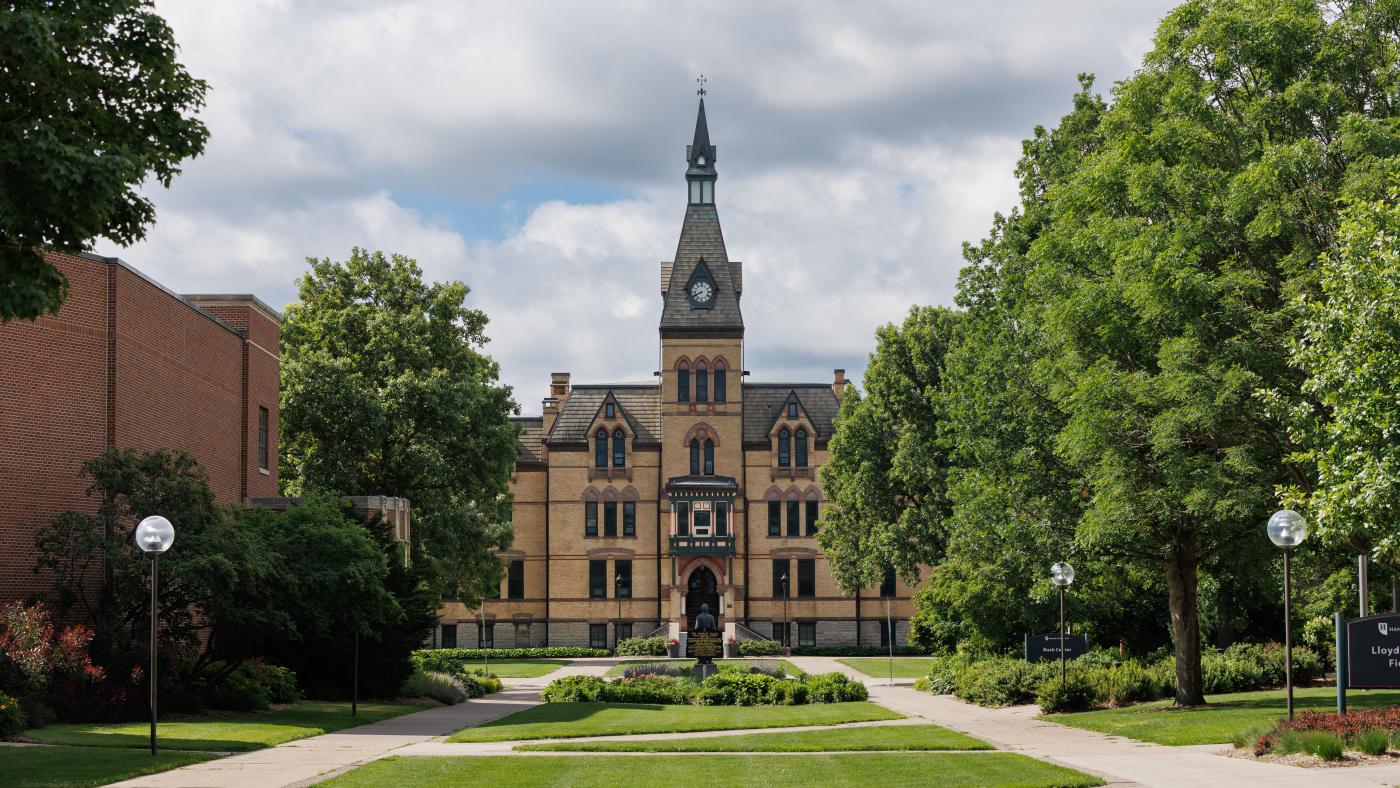 Campus old main