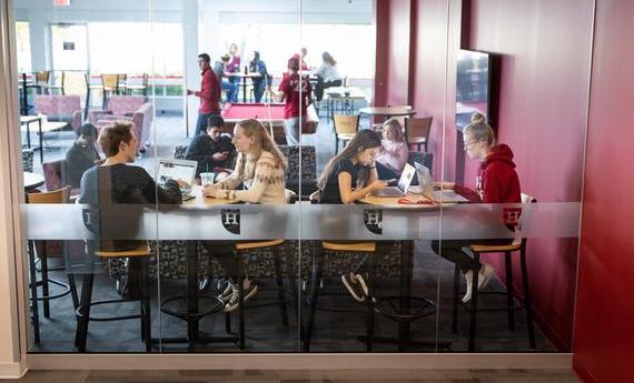 Hamline students at Anderson Center