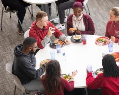 Hamline Undergraduate Students Dining