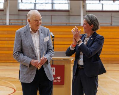 Hamline names Hutton Arena court after Win Folkers, '57
