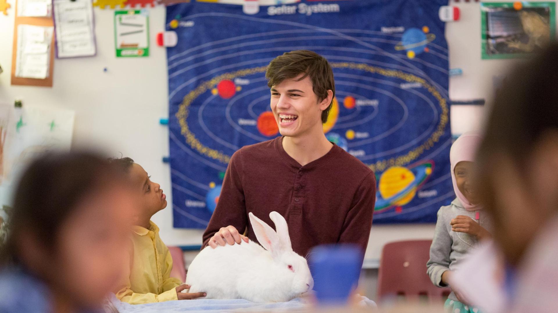 Hamline Education student, student teaching through Hamline-to-Hamline partnership with Hamline Elementary