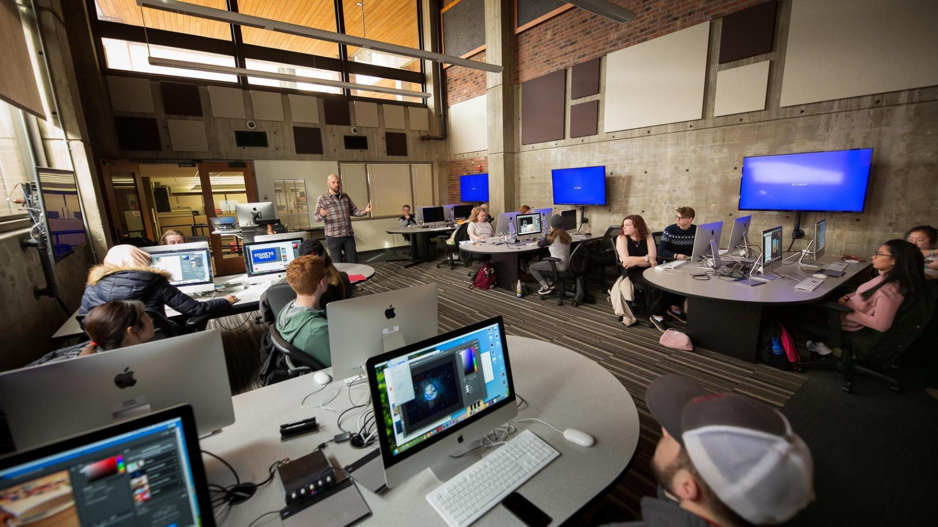Digital art classroom